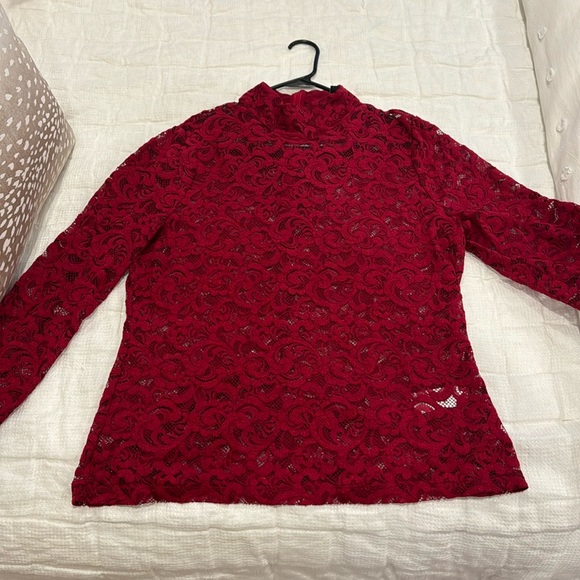 White House Black Market Tops - WHBM XL red mock neck lace top with zip closure in back. 🌹